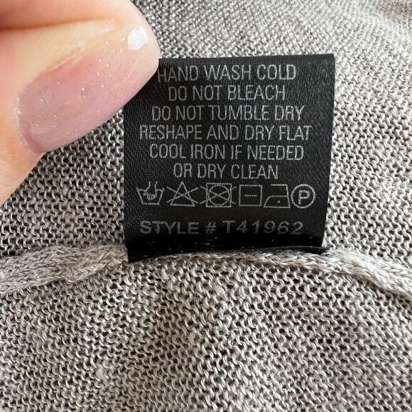 SKULL Cashmere Beige Black V-Neckline Long Sleeve Linen Pullover Sweater Size M - Picture 7 of 7